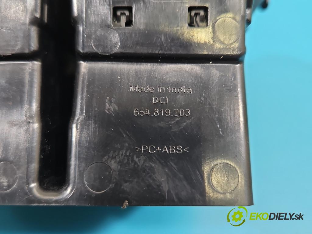 Skoda Kamiq 1.0 TSI 116 HP automatic 85 kW 999 cm3 5- Mřížka: kúrenia ostatné 654819203F