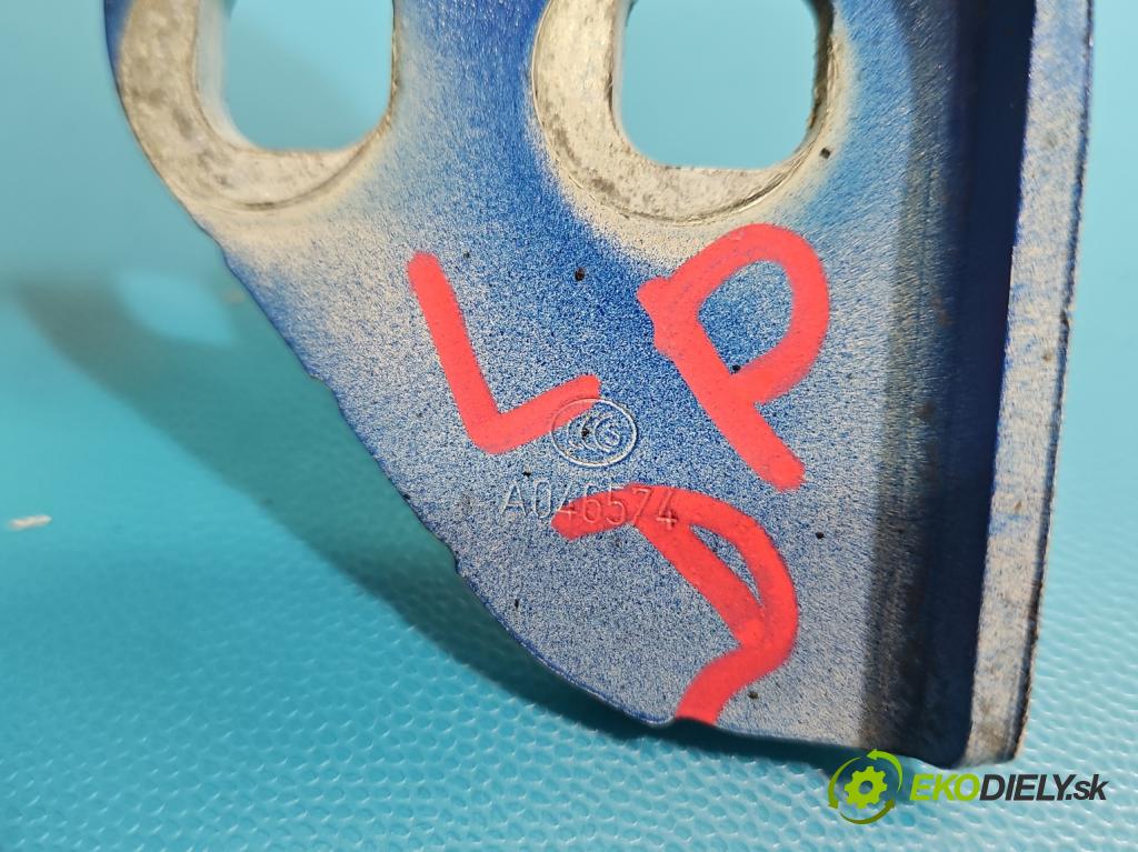 Fiat Ducato IV 2014- 2.3 jtd 131 hp manual 96 kW 2287 cm3 5- Závěs: dveře přední levý A046574