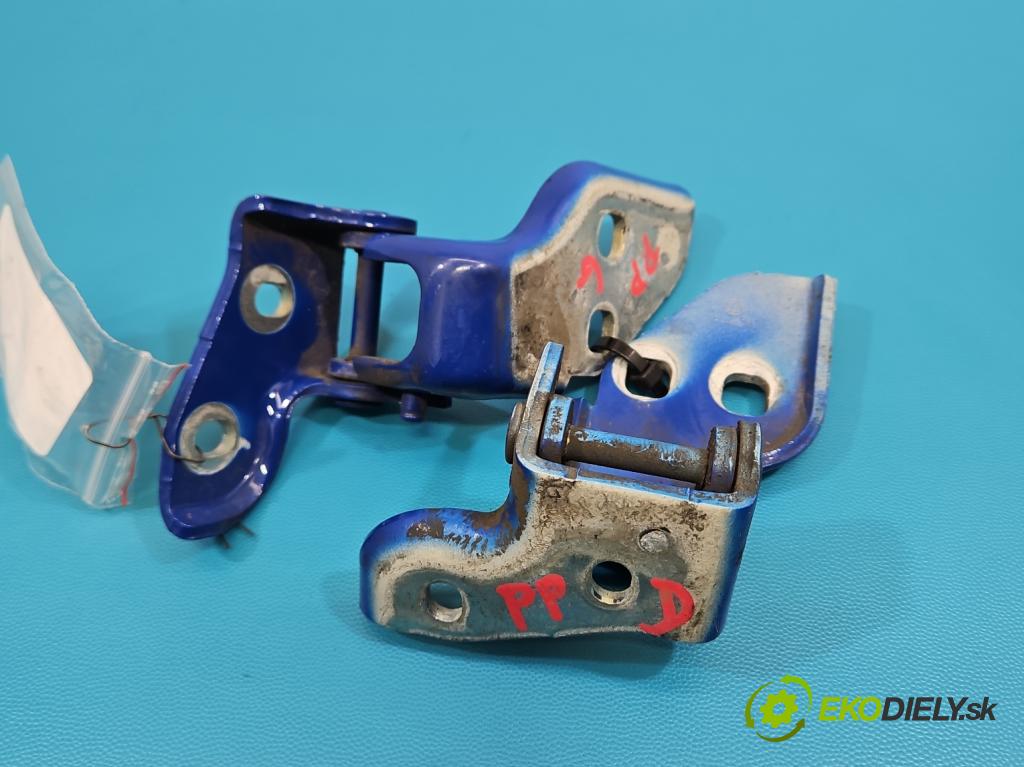 Fiat Ducato IV 2014- 2.3 jtd 131 hp manual 96 kW 2287 cm3 5- Závěs: dveře přední pravý 