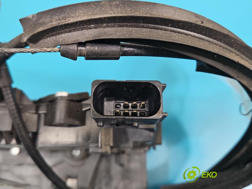 Fiat Ducato IV 2014- 2.3 jtd 131 HP manual 96 kW 2287 cm3 5- zámok predné ľavý 1342155080