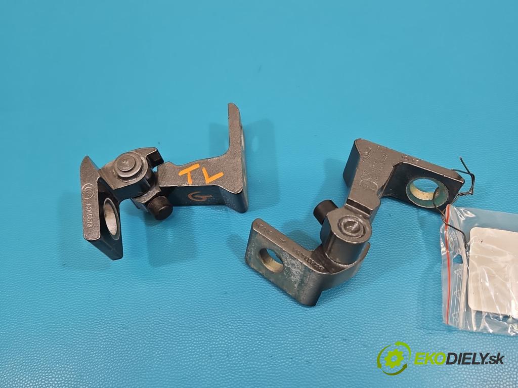 Skoda Kamiq 1.0 TSI 116 hp automatic 85 kW 999 cm3 5- Závěs: dveře zadní levý 8X0831403E