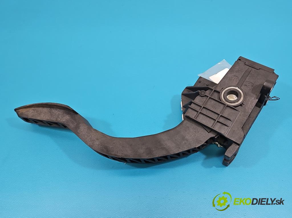 Fiat Ducato IV 2014- 2.3 jtd 131 HP manual 96 kW 2287 cm3 5- pedal plyn potenciometr: