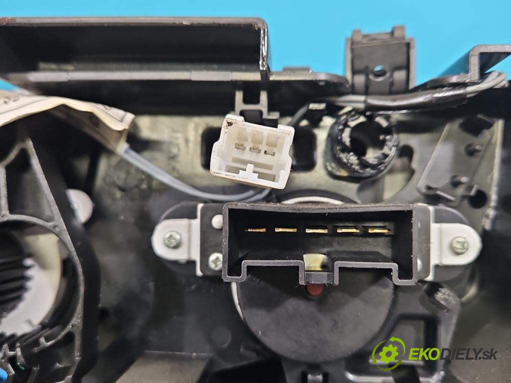 Fiat Ducato IV 2014- 2.3 jtd 131 HP manual 96 kW 2287 cm3 5- panel kúrenia A72000500