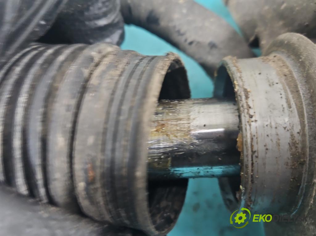 Seat Leon II 2005-2012 2.0 tdi 140 HP manual 103 kW 1968 cm3 5- Ozubené kolo: volant