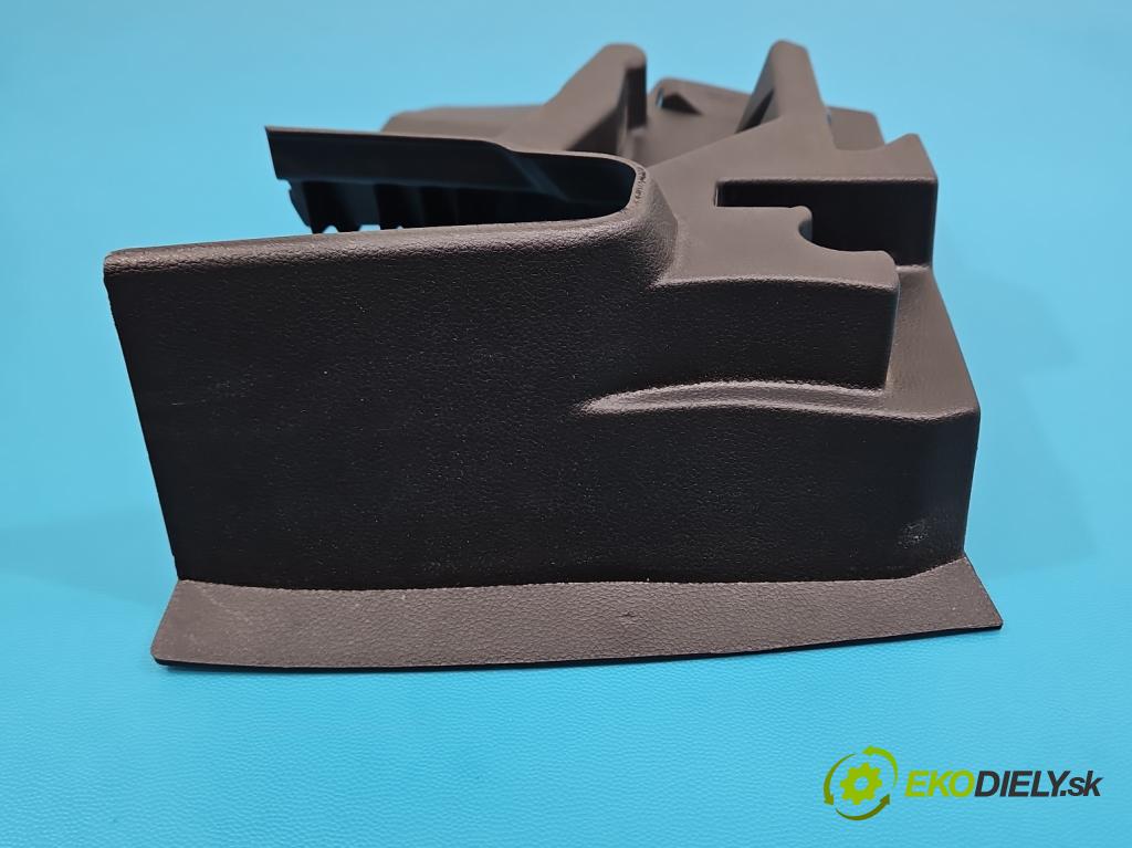 Vw Tiguan II 2016-2024 1.5 TSI 150 HP automatic 110 kW 1498 cm3 5- Upevnenie: 5NA858847C