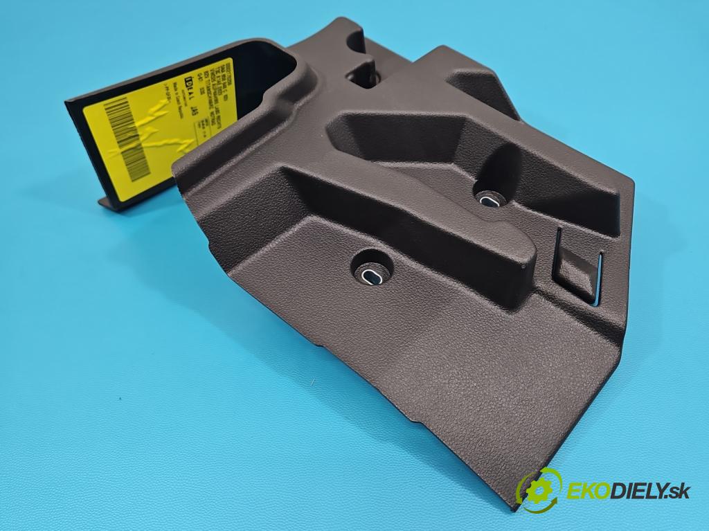 Vw Tiguan II 2016-2024 1.5 TSI 150 HP automatic 110 kW 1498 cm3 5- Upevnenie: 5NA858848