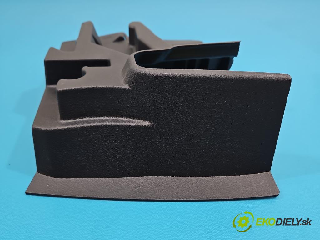 Vw Tiguan II 2016-2024 1.5 TSI 150 HP automatic 110 kW 1498 cm3 5- Upevnenie: 5NA858848