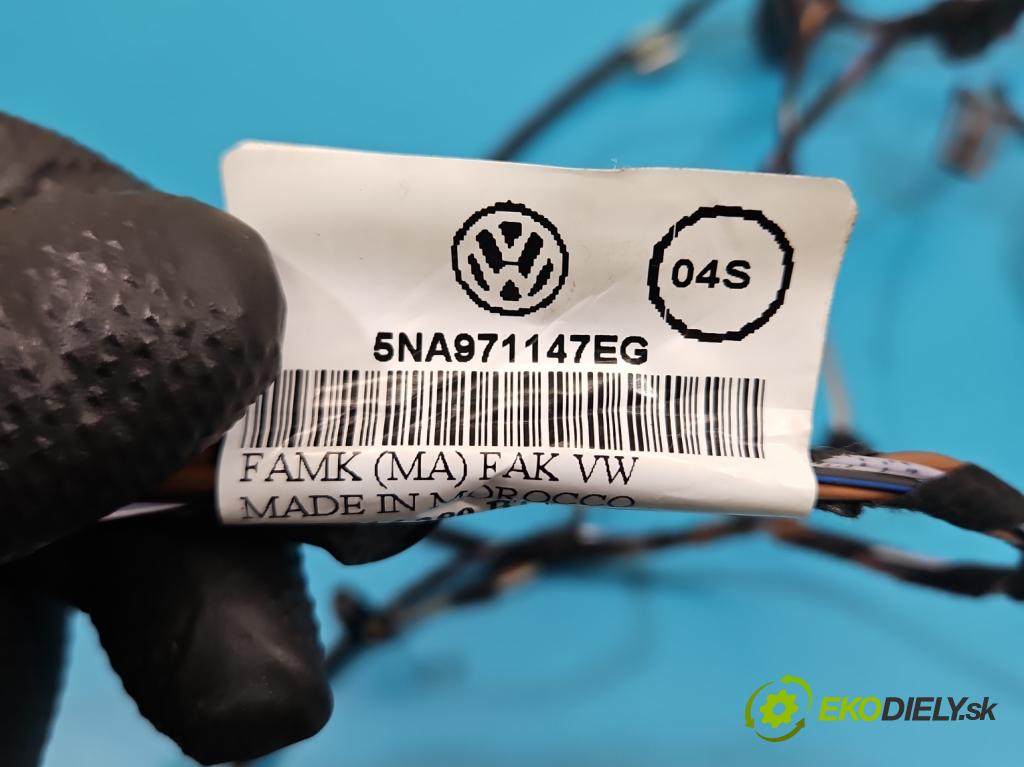 Vw Tiguan II 2016-2024 1.5 TSI 150 hp automatic 110 kW 1498 cm3 5- Balíček: kufrových dveří zadní 5NA971147EG
