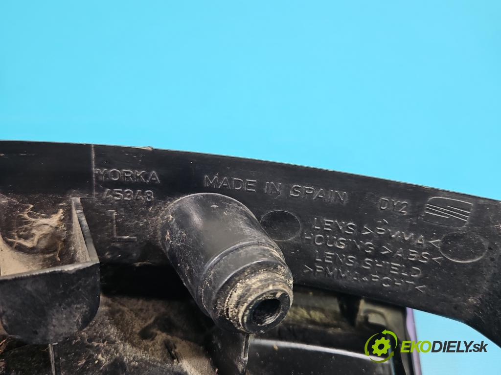 Seat Altea 1.6b 102 HP manual 75 kW 1595 cm3 5- svetlo / reflektor zadné ľavé 5P0945095E (Kľučka dverí ostatné)