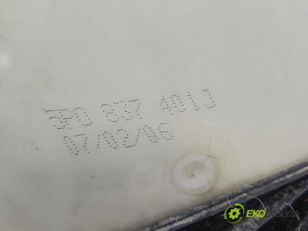 Seat Altea 1.6b 102 HP manual 75 kW 1595 cm3 5- mechanizmus okna predné pravý 1K0959793H