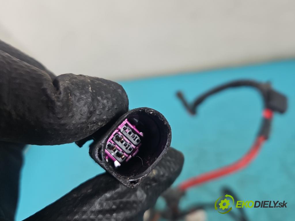 Seat Altea 1.6b 102 HP manual 75 kW 1595 cm3 5- Ozubené kolo: volant 1K1909144K