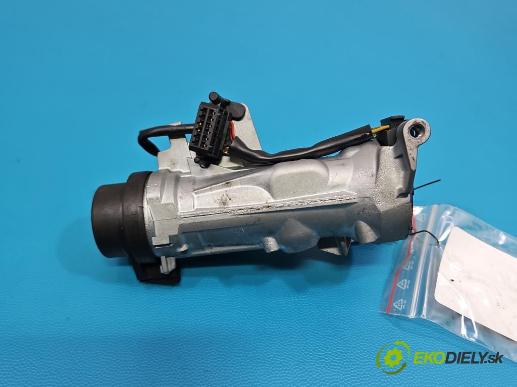 Seat Altea 1.6b 102 hp manual 75 kW 1595 cm3 5- spínací skříňka  (Spínací skříňka)