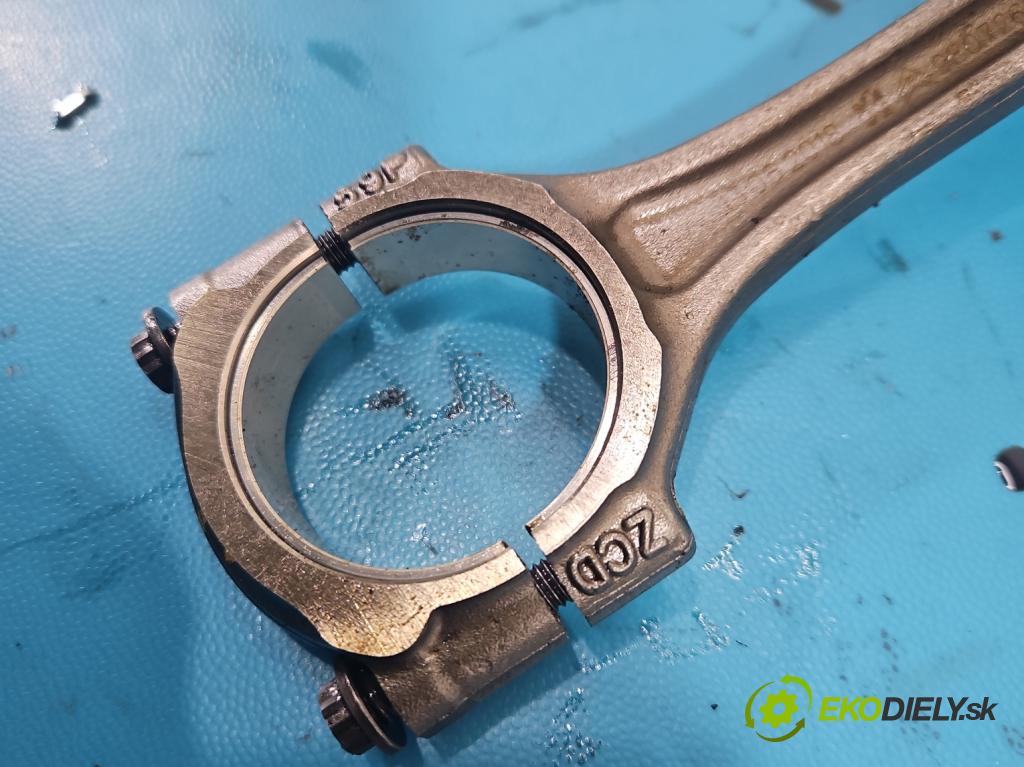 Peugeot 2008 I 2013-2019 1.2 12V 131 HP manual 96 kW 1199 cm3 5- piest (Piest)