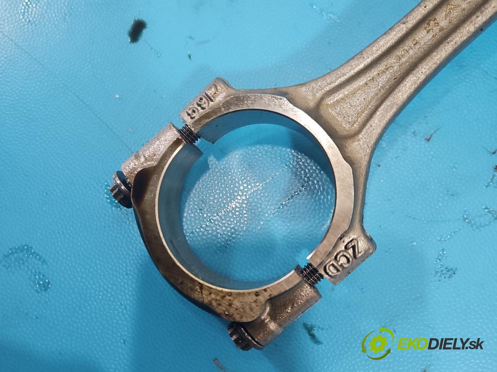 Peugeot 2008 I 2013-2019 1.2 12V 131 HP manual 96 kW 1199 cm3 5- piest (Piest)