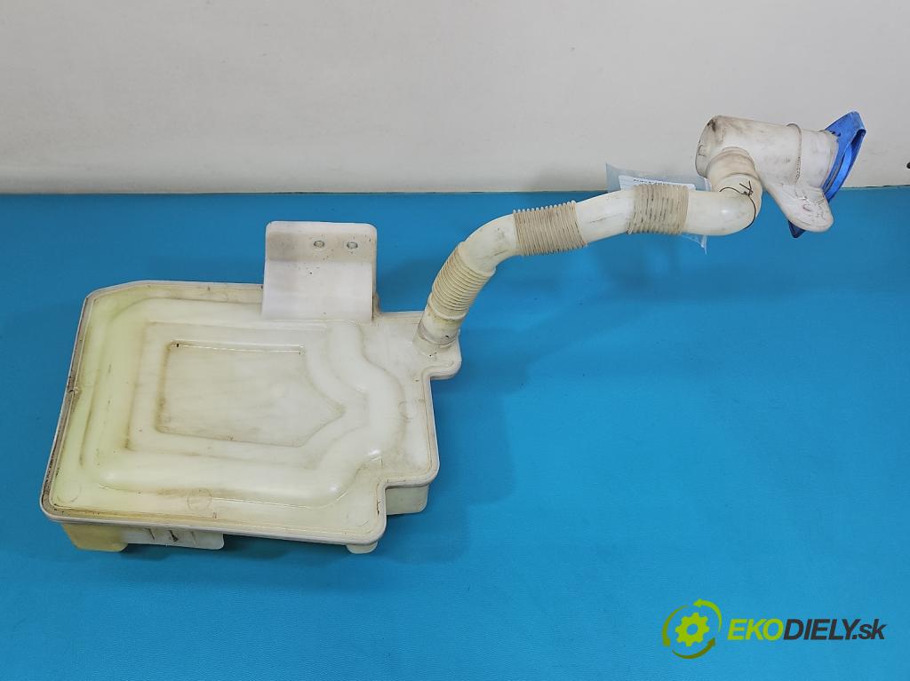 Seat Altea 1.6b 102 HP manual 75 kW 1595 cm3 5- nádržka tekutina: ostrekovačov 1K0955459Q