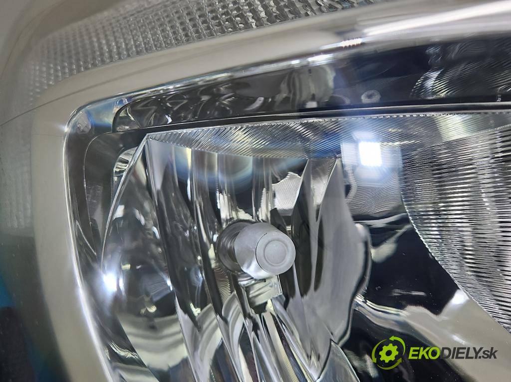 Opel Meriva B 2010-2017 1.4 16V 101 hp manual 74 kW 1398 cm3 5- světlo pravý 13372320 (Pravé přední světlo)