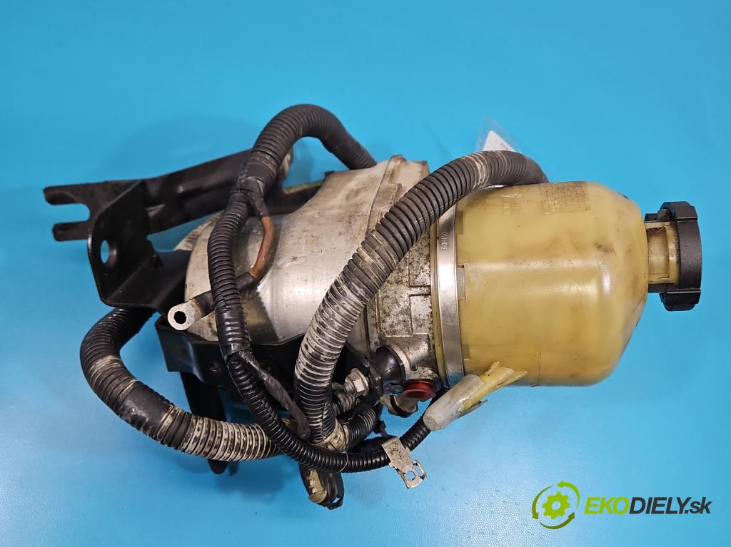 Opel Meriva B 2010-2017 1.4 16V 101 HP manual 74 kW 1398 cm3 5- čerpadlo posilovač  (Servočerpadlo)