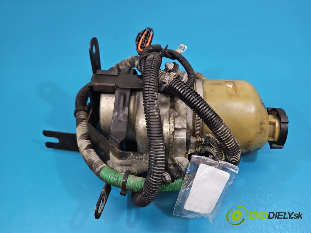 Opel Meriva B 2010-2017 1.4 16V 101 HP manual 74 kW 1398 cm3 5- čerpadlo posilovač  (Servočerpadlo)