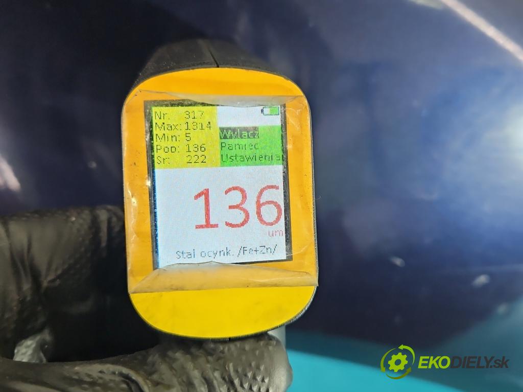 Skoda Fabia I 1999-2007 1.2 6V 54 HP manual 40 kW 1198 cm3 5- blatník predné pravý  (Kľučka dverí ostatné)