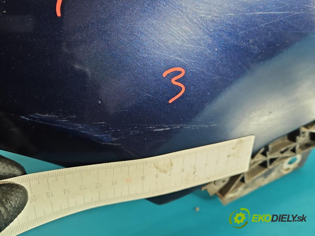 Skoda Fabia I 1999-2007 1.2 6V 54 HP manual 40 kW 1198 cm3 5- blatník predné pravý  (Kľučka dverí ostatné)