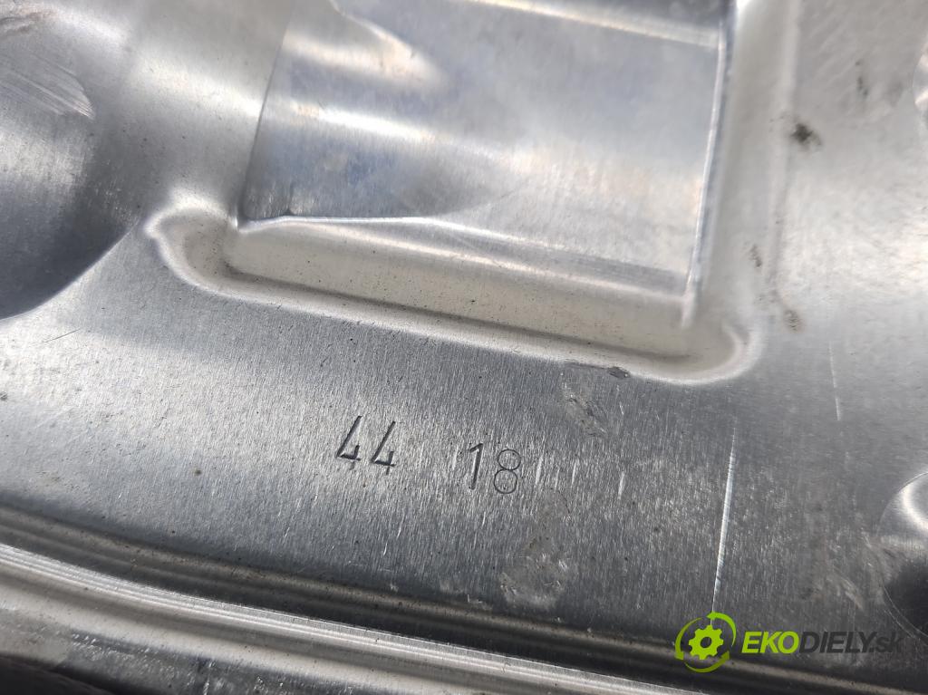 Skoda Fabia III 2014- 2021 1.0 TSI 95 hp manual 70 kW 999 cm3 5- kulisa změny stupňová 6C0711049F (Řadicí páka (kulisa) )