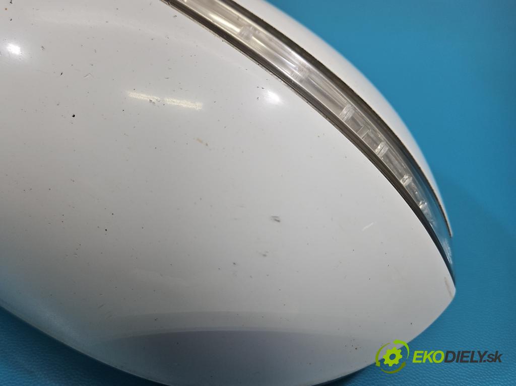 Kia Sportage III 2010-2015 2.0 crdi 136hp automatic 100 kW 1995 cm3 5- zpětné zrcátko levé  (Klika dveří ostatní)