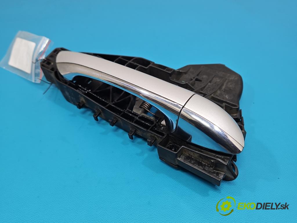 Mercedes A W169 2004-2012 2.0 cdi 140 hp manual 103 kW 1991 cm3 5- klika přední pravé A1697600234 (Klika dveří ostatní)