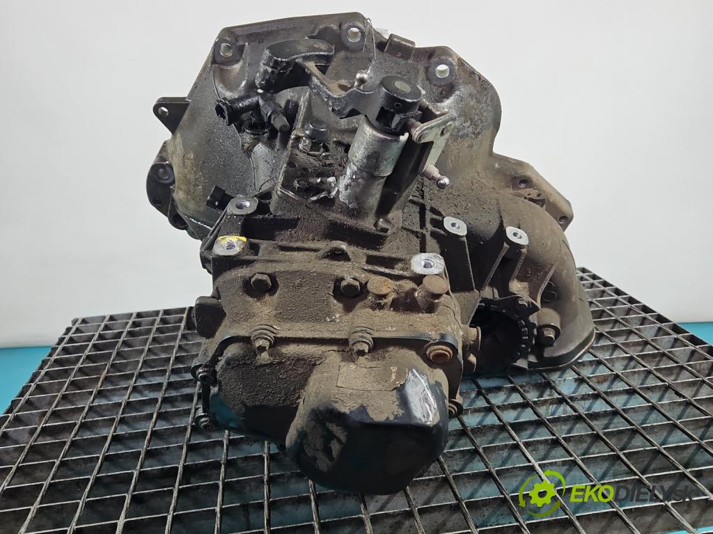 Opel Meriva B 2010-2017 1.4 16V 101 hp manual 74 kW 1398 cm3 5- převodovka stupňová manual W419