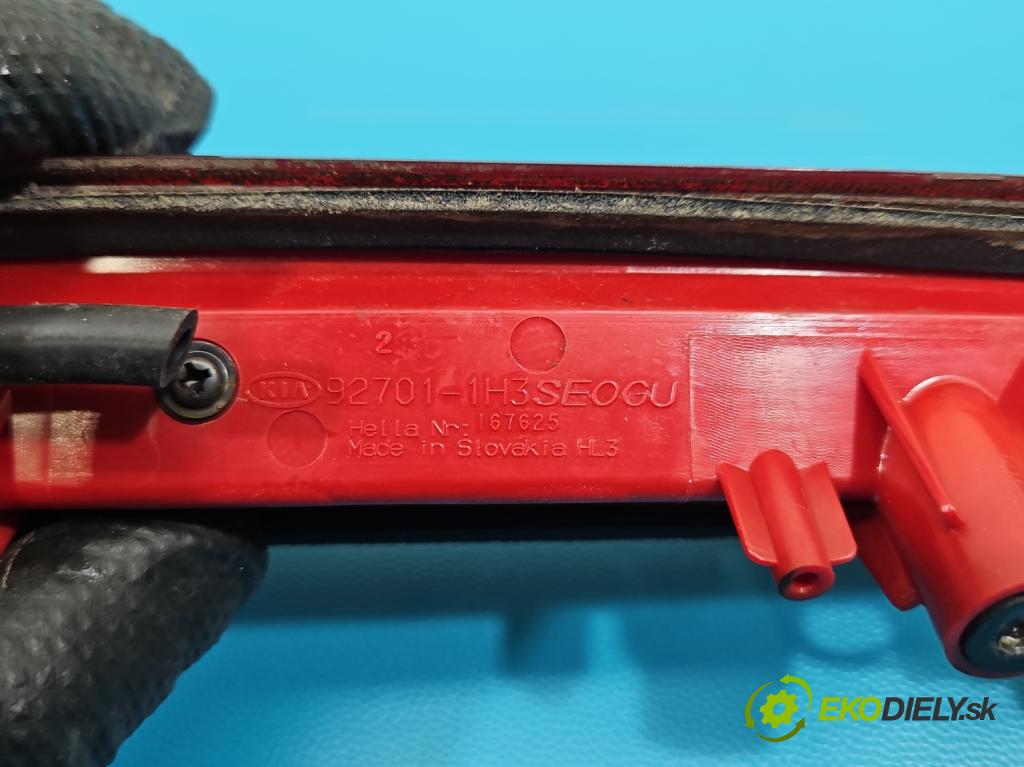 Kia Ceed I 2006-2012 1.6 crdi 114 hp automatic 84 kW 1582 cm3 5- světlo: 92701-1H3