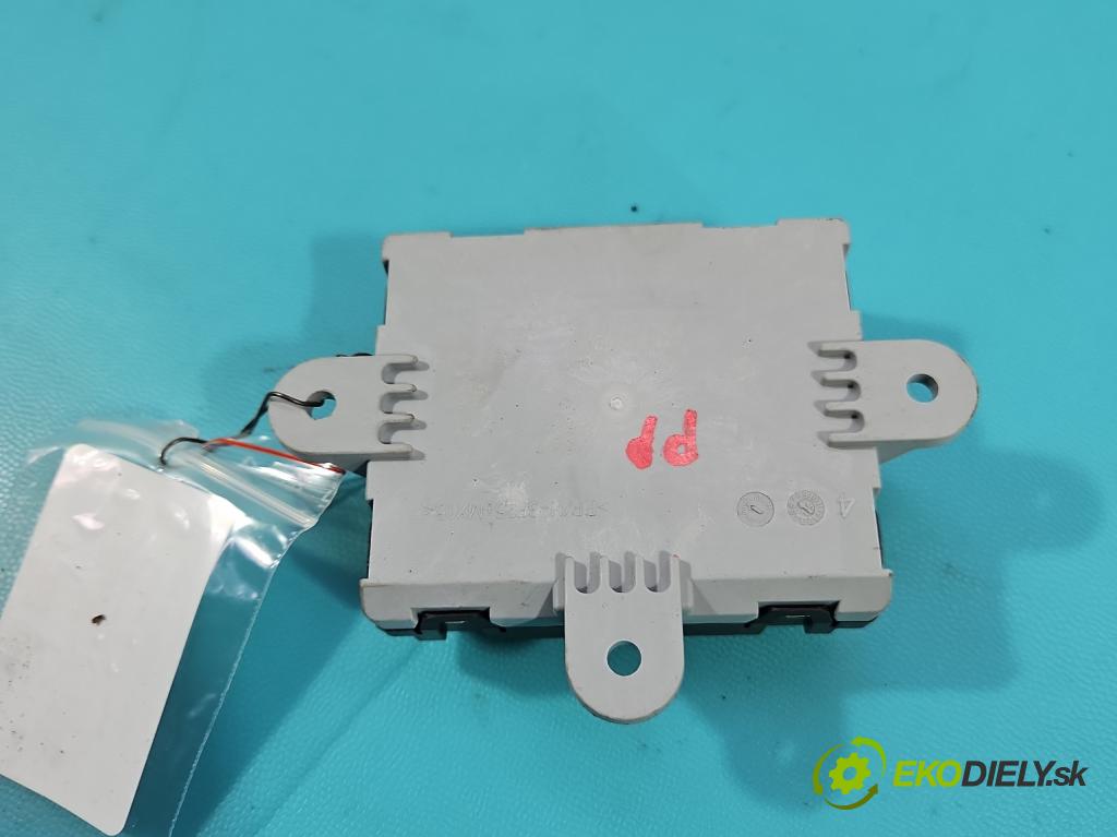 Jaguar XF II X260 2015- 3.0 V6 340KM: automatic 250 kW 2995 cm3 4- riadiaca jednotka ostatné GX73-14D617-CC