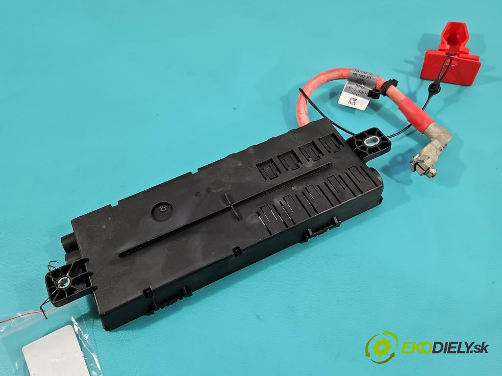 Jaguar XF II X260 2015- 3.0 V6 340KM: automatic 250 kW 2995 cm3 4- riadiaca jednotka ostatné GX63-14516-AA