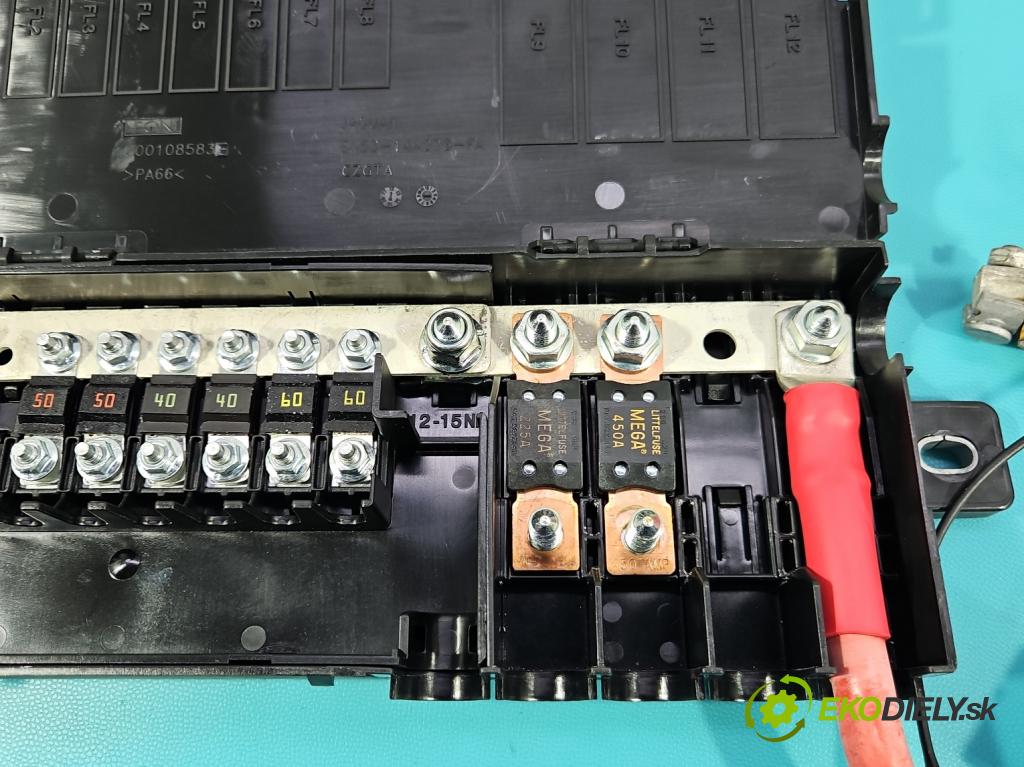 Jaguar XF II X260 2015- 3.0 V6 340KM: automatic 250 kW 2995 cm3 4- riadiaca jednotka ostatné GX63-14516-AA