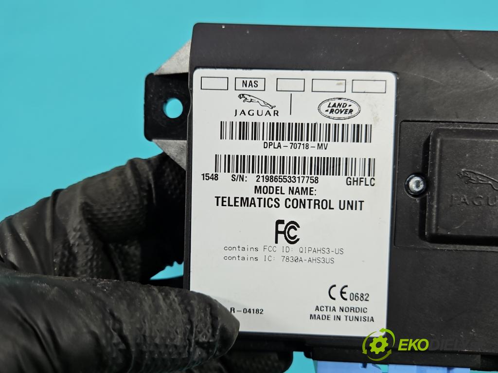 Jaguar XF II X260 2015- 3.0 V6 340KM: automatic 250 kW 2995 cm3 4- riadiaca jednotka ostatné DPLA-70718-MV