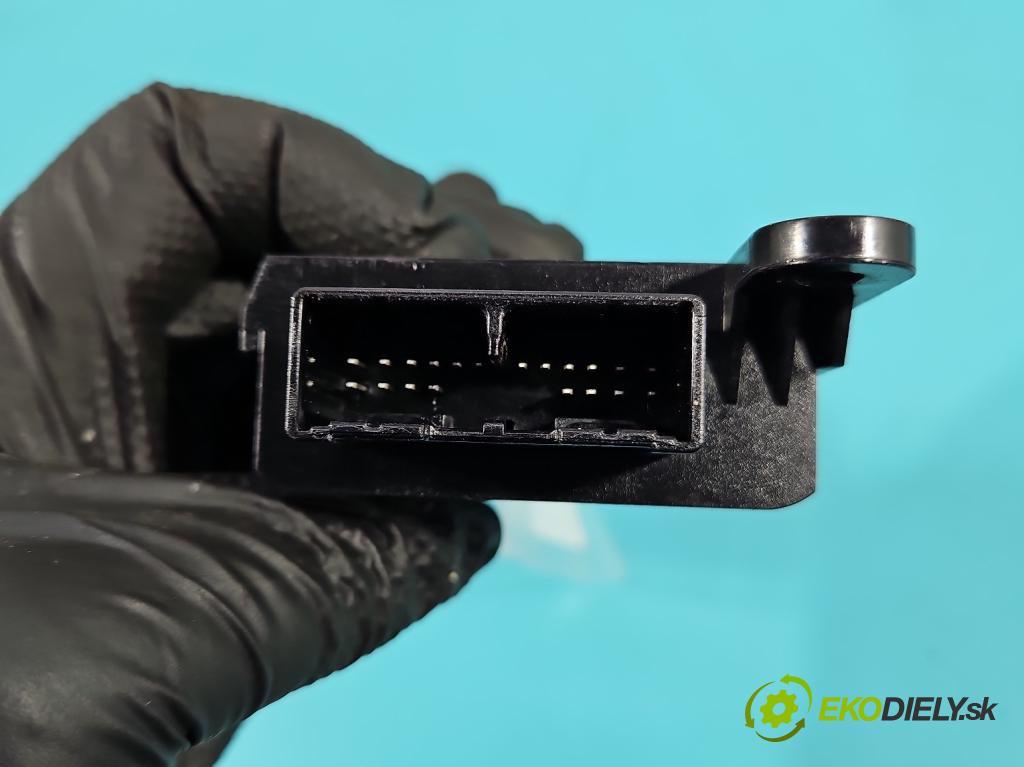 Jaguar XF II X260 2015- 3.0 V6 340KM: automatic 250 kW 2995 cm3 4- riadiaca jednotka ostatné DPLA-14C725-DA