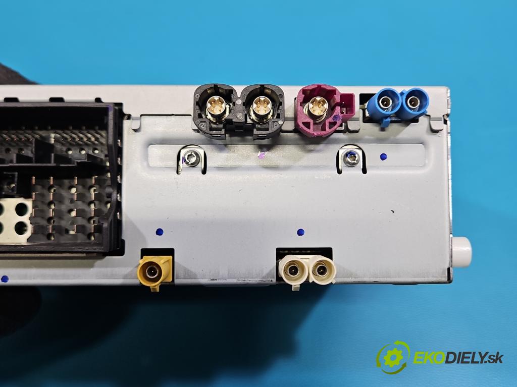 Jaguar XF II X260 2015- 3.0 V6 340KM: automatic 250 kW 2995 cm3 4- Radio originál GX63-18K812-DG