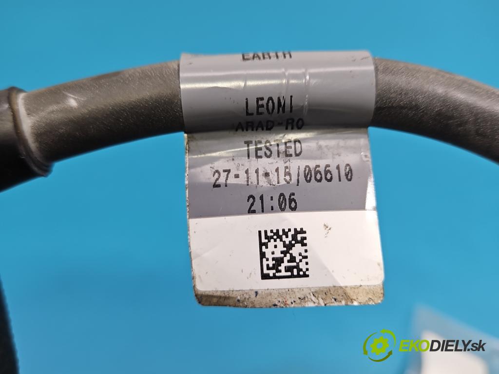 Jaguar XF II X260 2015- 3.0 V6 340KM: automatic 250 kW 2995 cm3 4- kontakt mínus: GX63-14301-AB