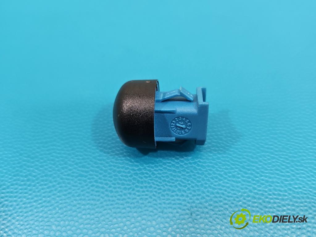 Jaguar XF II X260 2015- 3.0 V6 340KM: automatic 250 kW 2995 cm3 4- snímač stmievania 14A597-AA