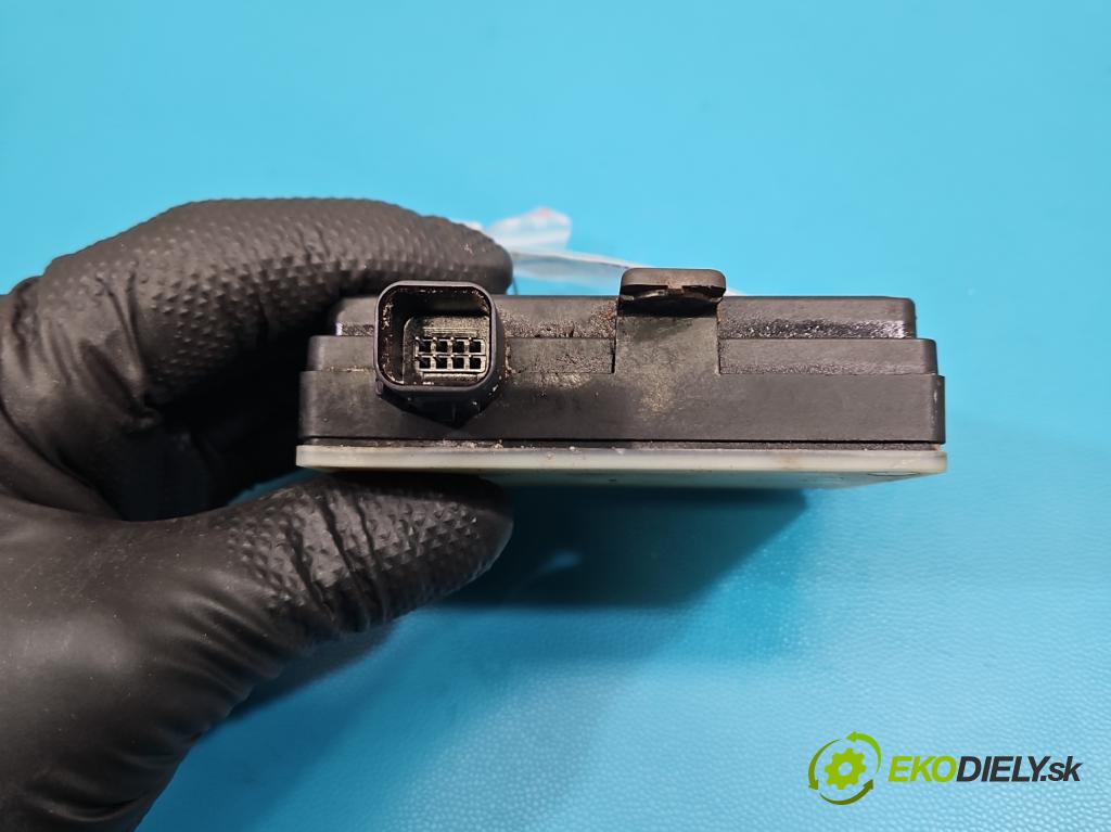 Jaguar XF II X260 2015- 3.0 V6 340KM: automatic 250 kW 2995 cm3 4- riadiaca jednotka ostatné FW93-14F152-BD