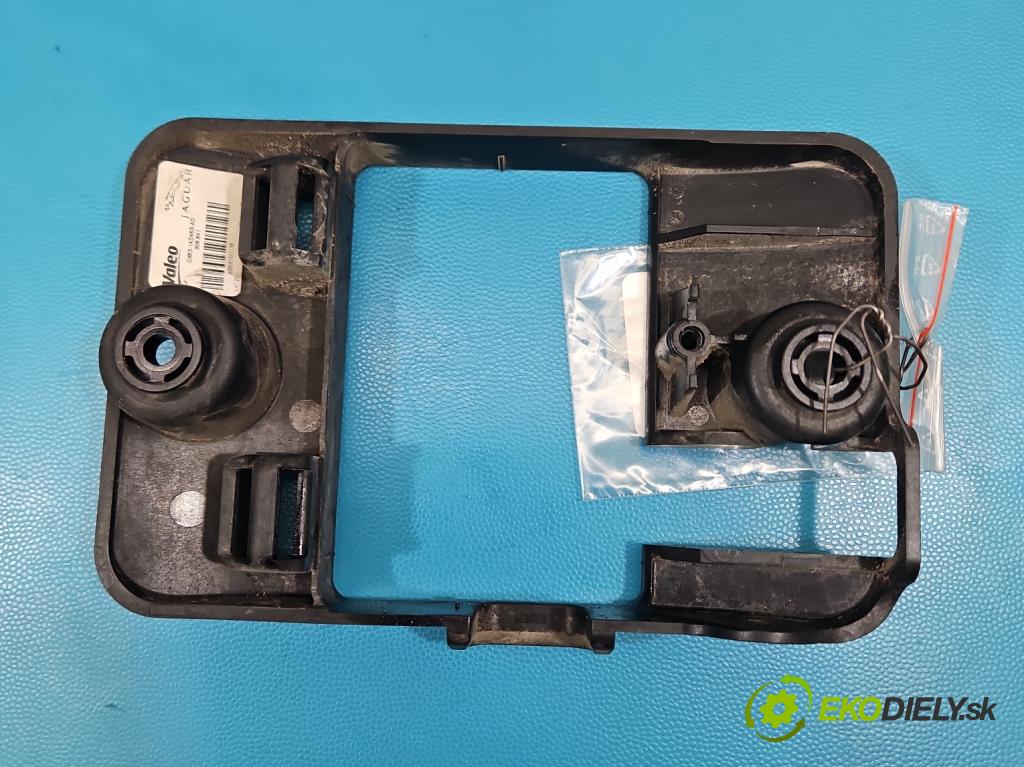 Jaguar XF II X260 2015- 3.0 V6 340KM: automatic 250 kW 2995 cm3 4- Upevnenie: GX63-14D453-AD