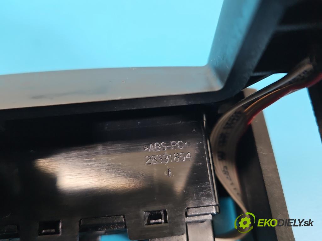 Jaguar XF II X260 2015- 3.0 V6 340KM automatic 250 kW 2995 cm3 4- rameček rádia GX63-19F211-PB