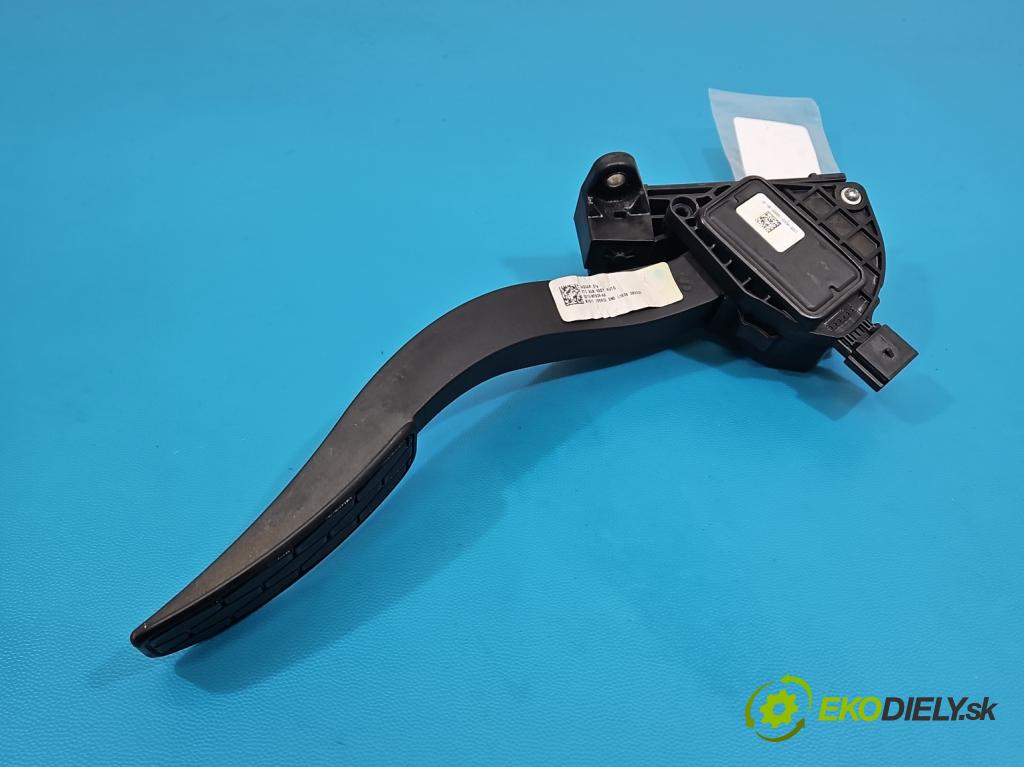 Jaguar XF II X260 2015- 3.0 V6 340KM: automatic 250 kW 2995 cm3 4- pedal plyn potenciometr: GX73-9F836-AA