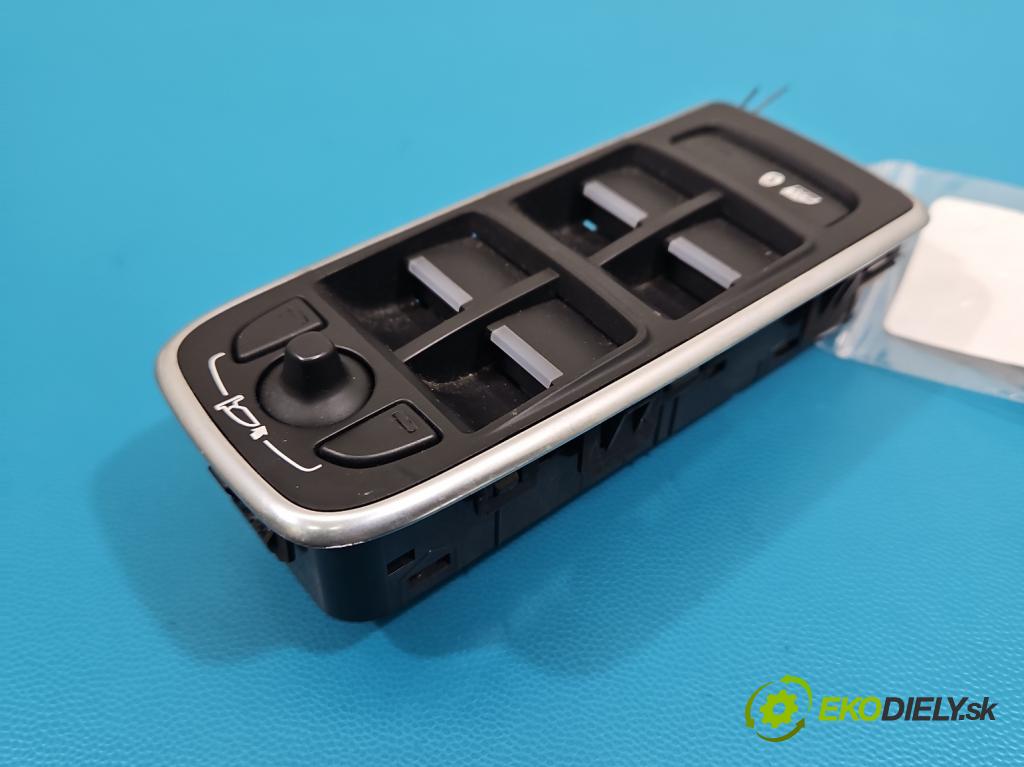 Jaguar XF II X260 2015- 3.0 V6 340KM: automatic 250 kW 2995 cm3 4- prepínač okien spätných zrkadiel GX73-14540-AC