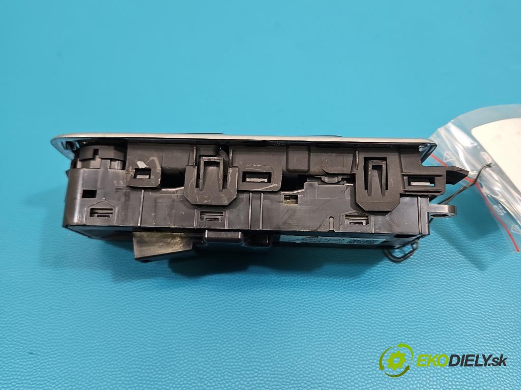 Jaguar XF II X260 2015- 3.0 V6 340KM: automatic 250 kW 2995 cm3 4- prepínač okien spätných zrkadiel GX73-14540-AC