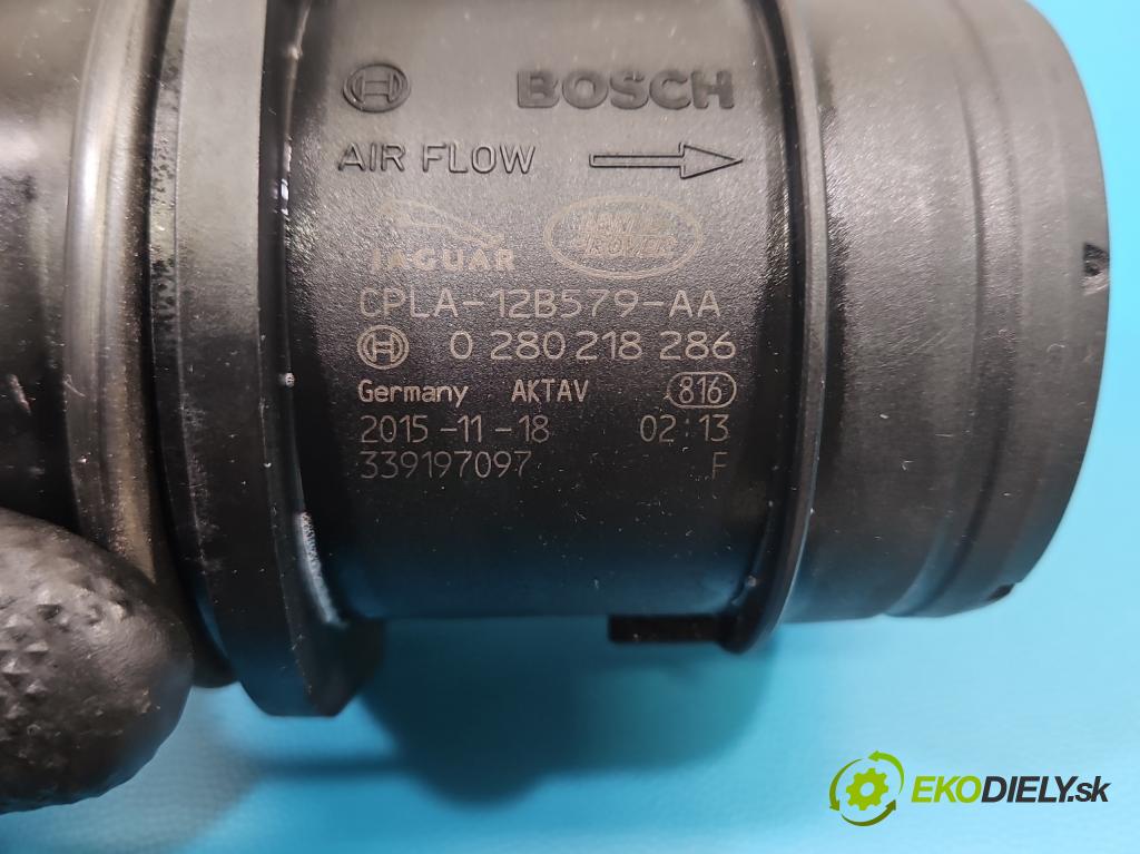 Jaguar XF II X260 2015- 3.0 V6 340KM: automatic 250 kW 2995 cm3 4- průtokoměr: CPLA-12B579-AA (Váha vzduchu)