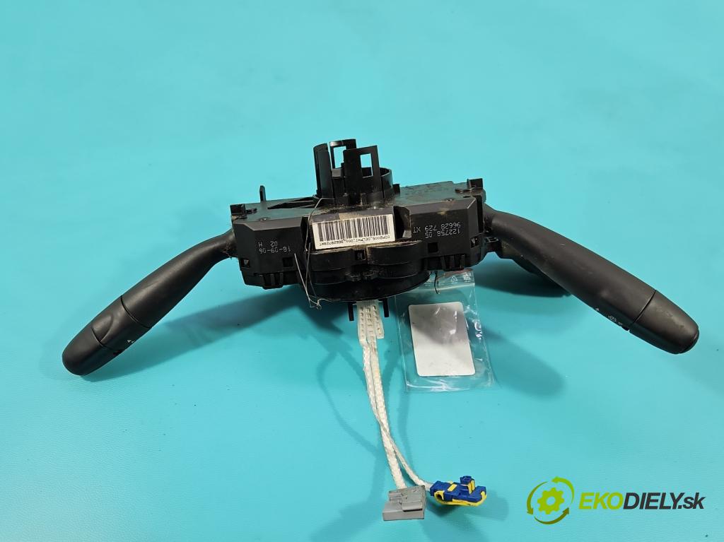 Peugeot 307 1.6 hdi 90 hp manual 66.2 kW 1560 cm3 5- Přepínač sdružený 96628729XT (Páčky pod volantem)