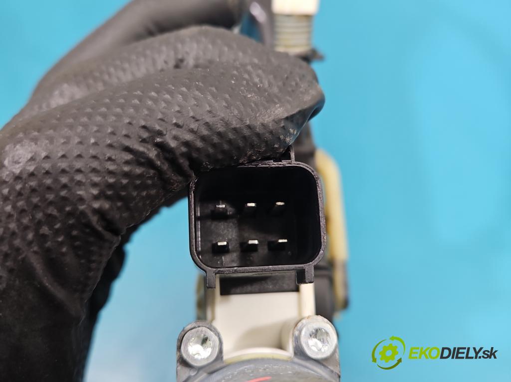 Jaguar XF II X260 2015- 3.0 V6 340KM: automatic 250 kW 2995 cm3 4- mechanizmus okna predné ľavý GX6323201AD