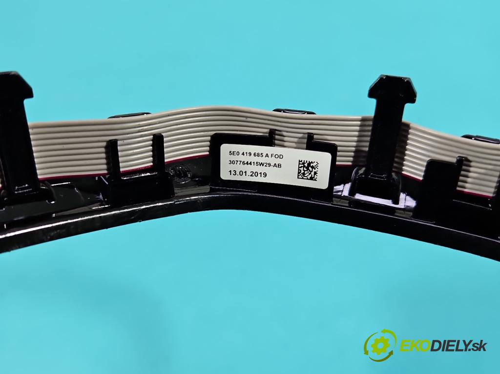 Skoda Fabia III 2014- 2021 1.0 TSI 95 HP manual 70 kW 999 cm3 5- prepínač multifunkční: řízení: 3V0919719E (Prepínacie páčky pod volantom)