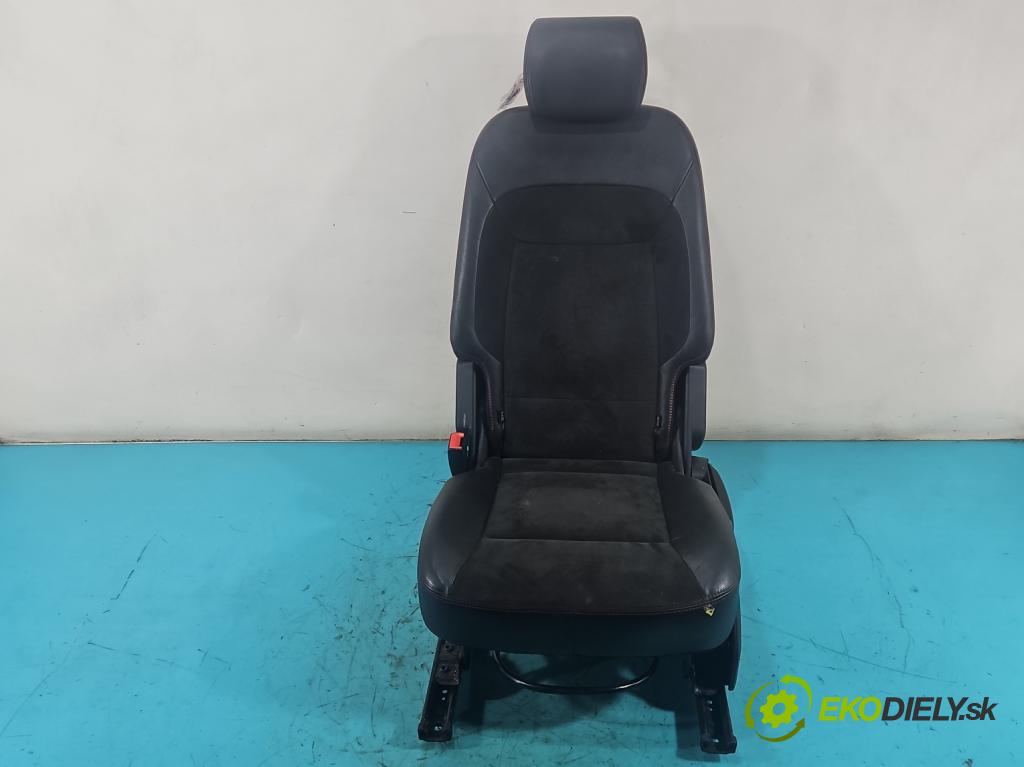 Ford S-max I 2006-2015 2.2 tdci 175 HP manual 129 kW 2179 cm3 5- Sedačka zadné ľavý II 