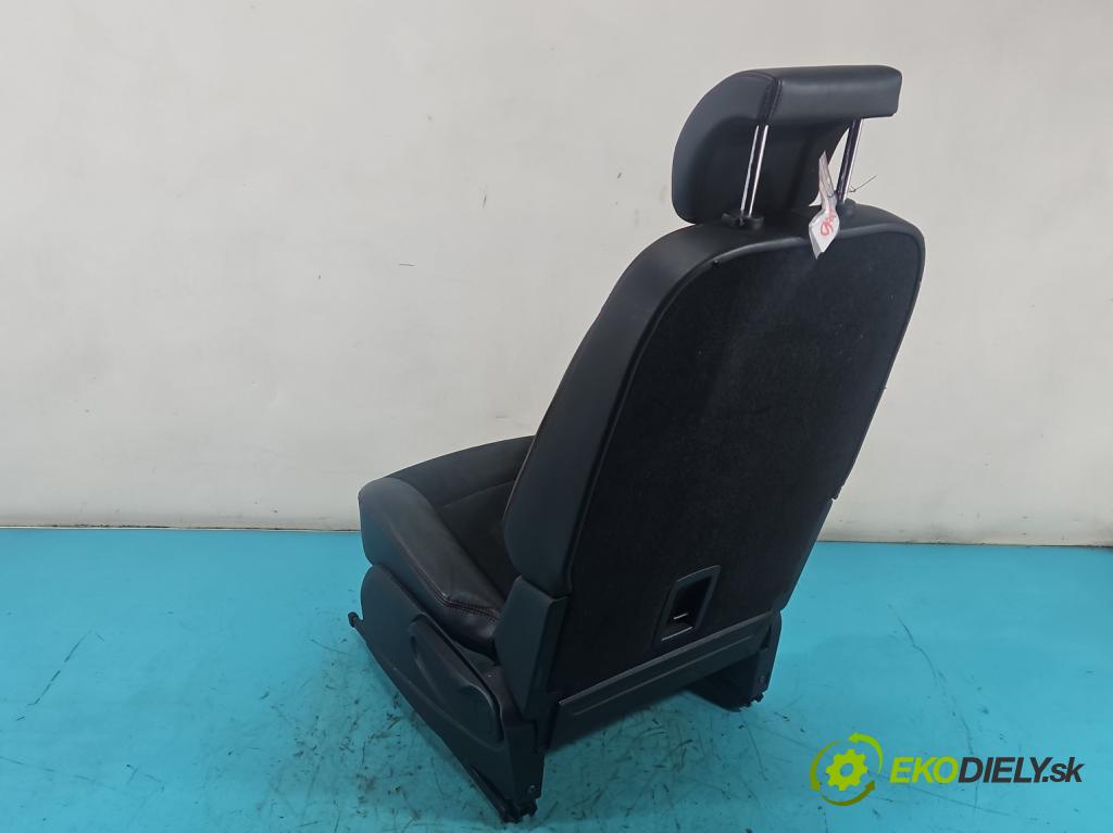 Ford S-max I 2006-2015 2.2 tdci 175 HP manual 129 kW 2179 cm3 5- Sedačka zadné ľavý II