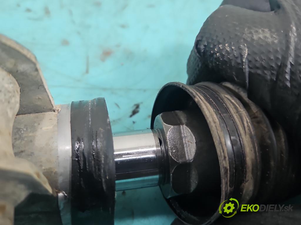 Opel Meriva B 2010-2017 1.4 16V 101 HP manual 74 kW 1398 cm3 5- Ozubené kolo: volant